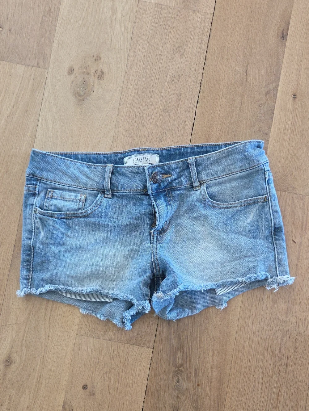 Forever 21 Light Wash Denim Frayed Hem Shorts
